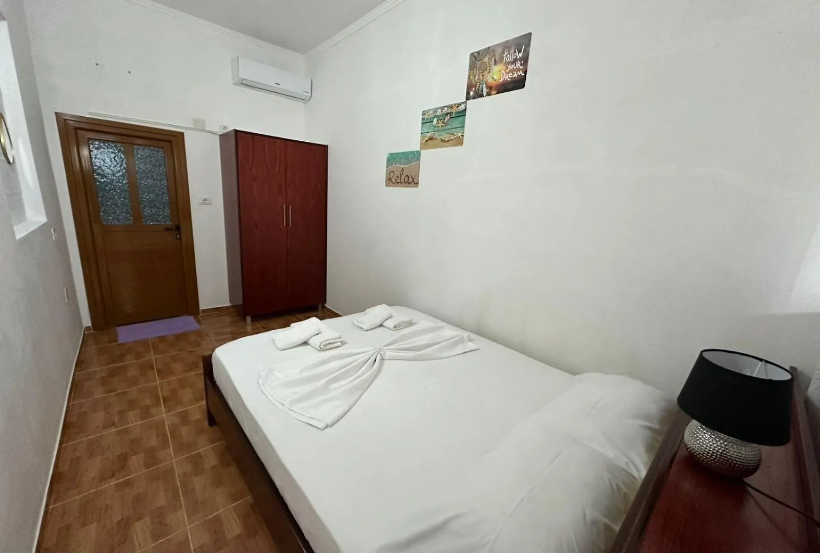 Vrekaj Studios Ksamil 0*,